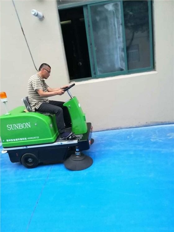 开云kaiyun网页版官网电动扫地车客户试用