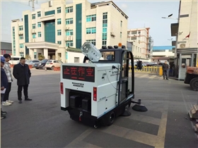 详情讲解电动扫地车 详情讲解电动扫地车