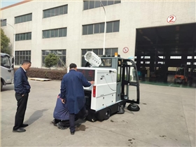 物业电动清扫车:改变清洁工作的未来 物业电动清扫车:改变清洁工作的未来