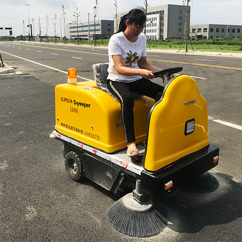 电动喷雾清扫车 电动喷雾清扫车