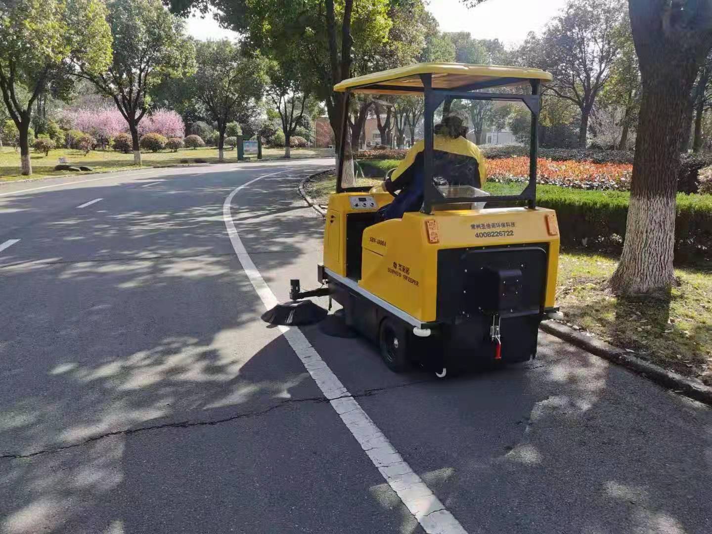 扫地机价格有高有低什么原因