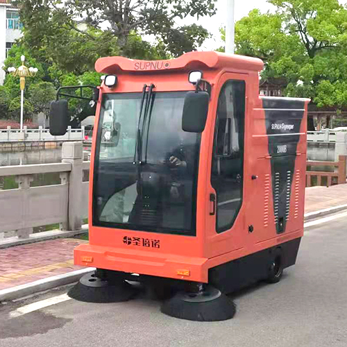 不同类型产业园用电动扫地机的优势 不同类型产业园用电动扫地机的优势