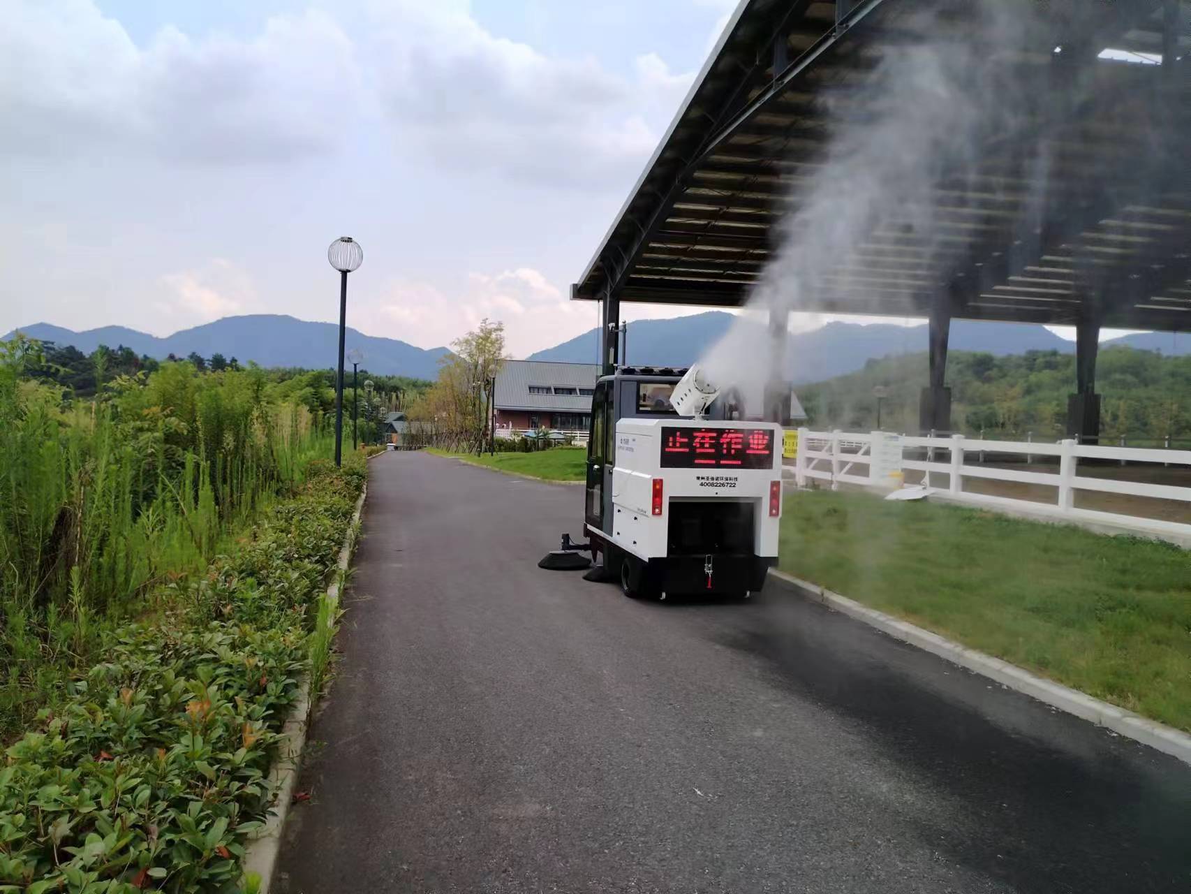 电动清扫车清洁叶片很快存在,解决了人们可能遇到的困难 电动清扫车清洁叶片很快存在,解决了人们可能遇到的困难