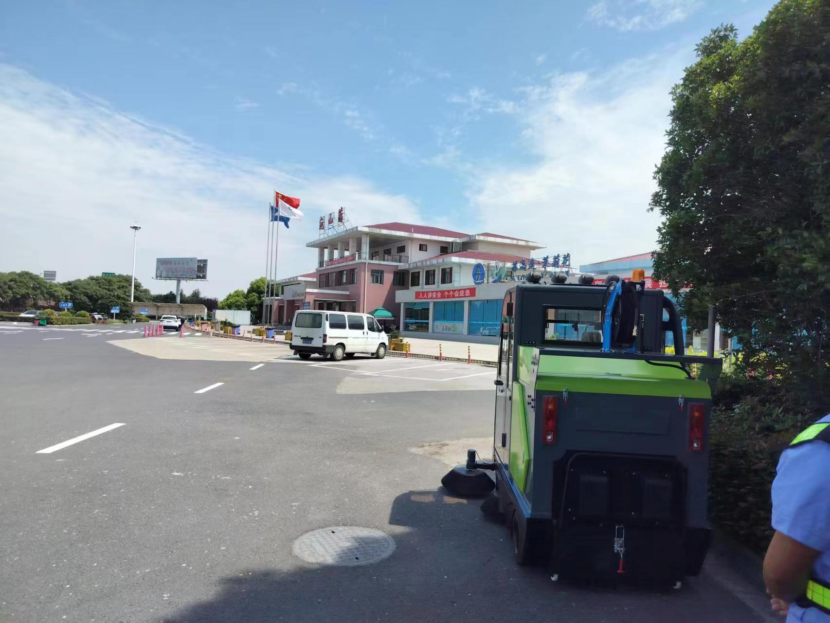 社区清洁车火爆潮流,受欢迎的原因何在? 社区清洁车火爆潮流,受欢迎的原因何在?