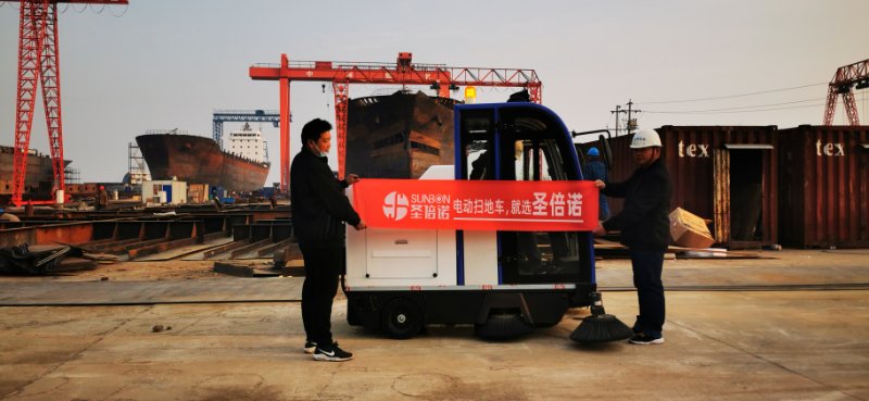 提升城市清洁效率的利器——环卫清扫车 