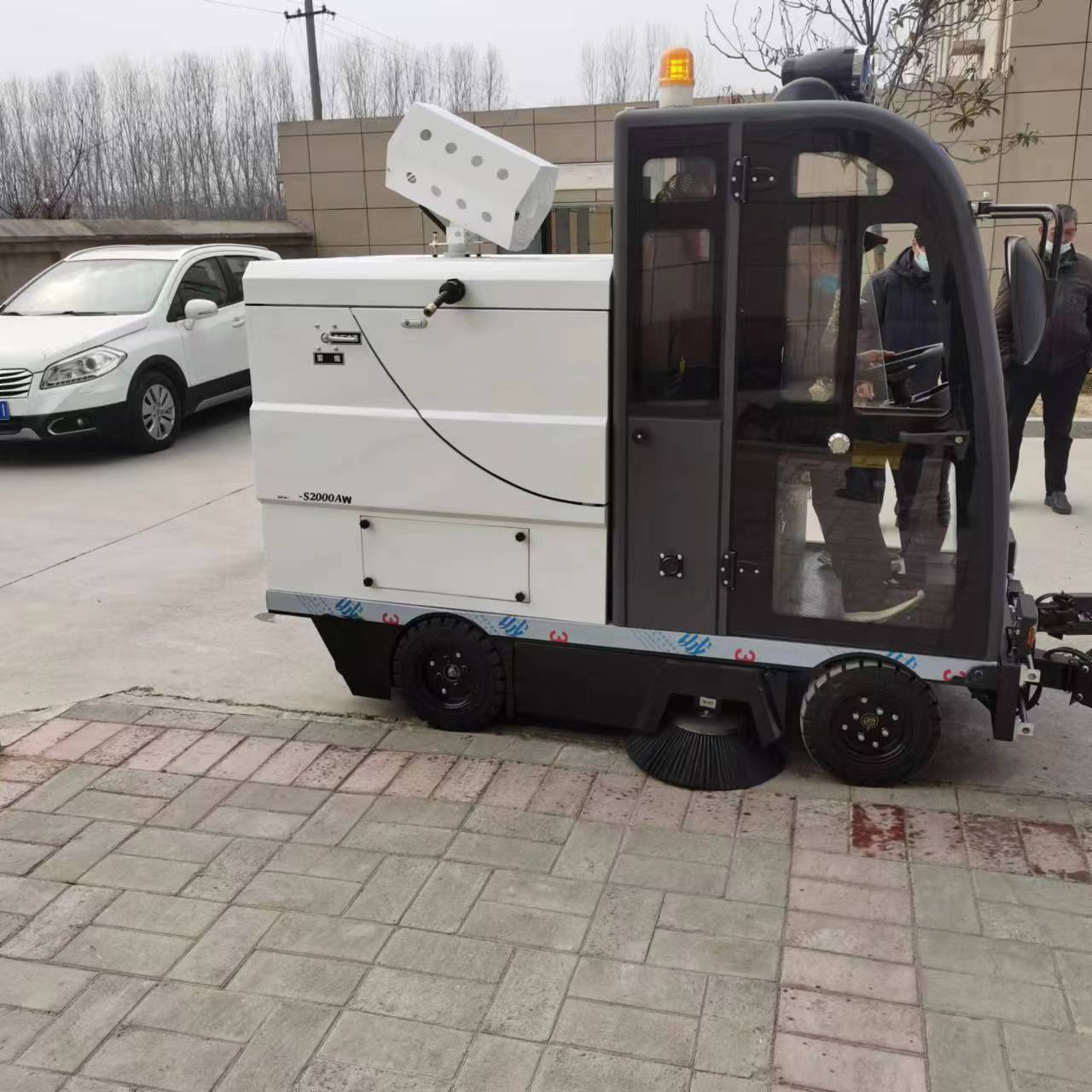 道路扫地车